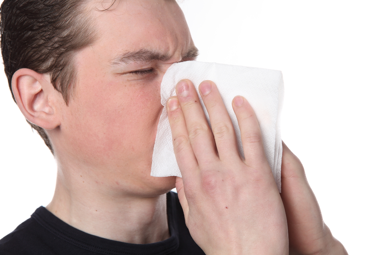 Заложенность носа боль в горле кашель. Ощущение сухости в носу.